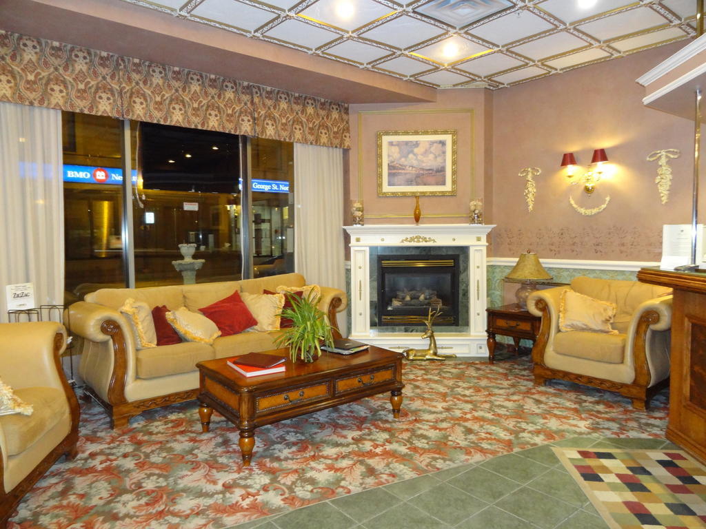 Peterborough Inn & Suites Hotel Zewnętrze zdjęcie